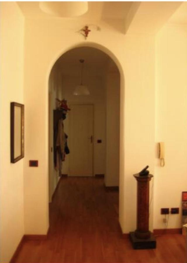 Camera In Via Tolstoi Milan Bagian luar foto